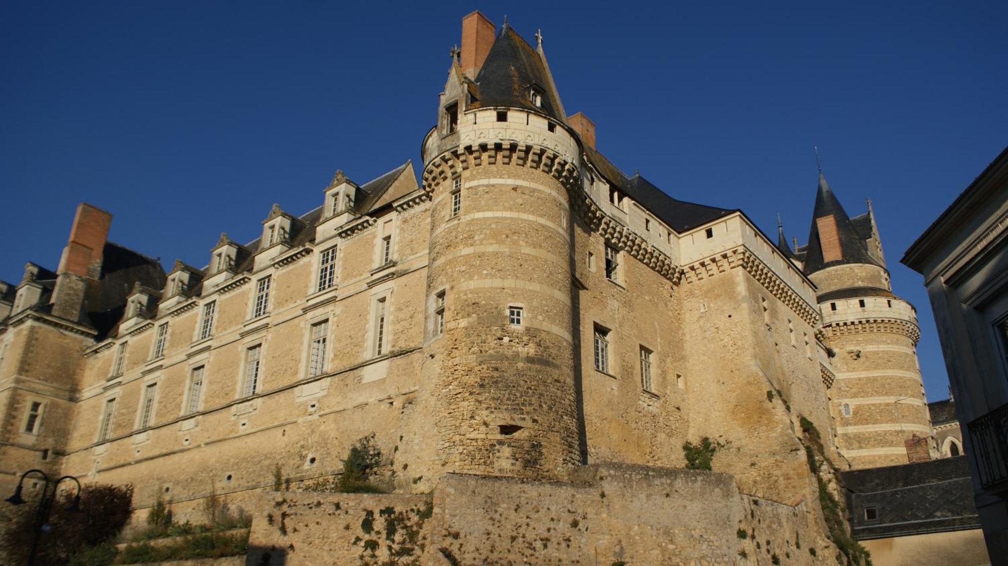 Chateau De Durtal Bed and Breakfast Εξωτερικό φωτογραφία