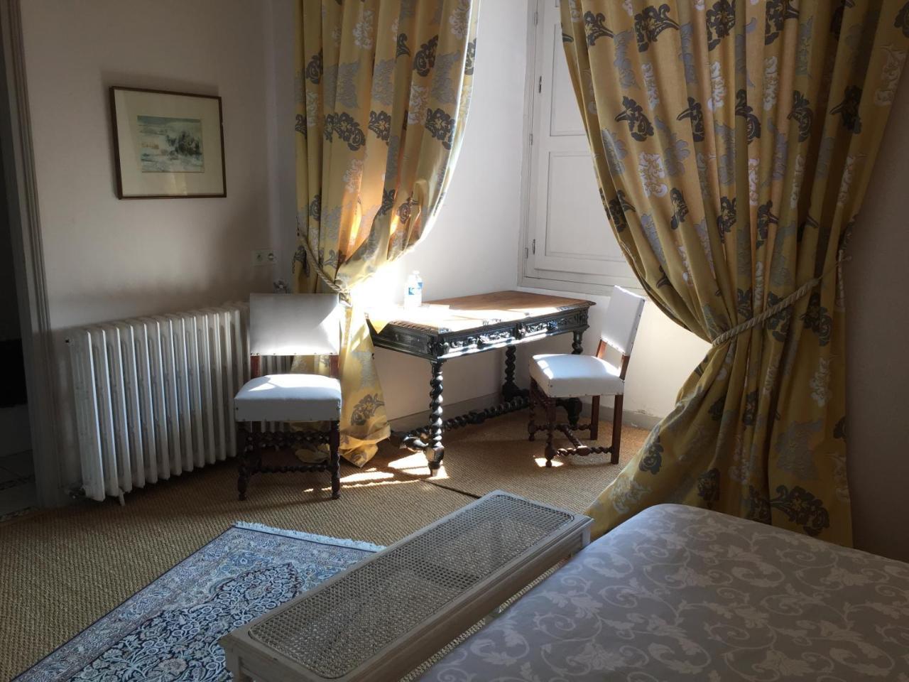 Chateau De Durtal Bed and Breakfast Εξωτερικό φωτογραφία